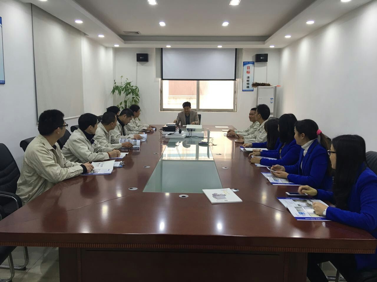 Китай Dongguan Jintong Plastic Machinery Co., Ltd. Профиль компании